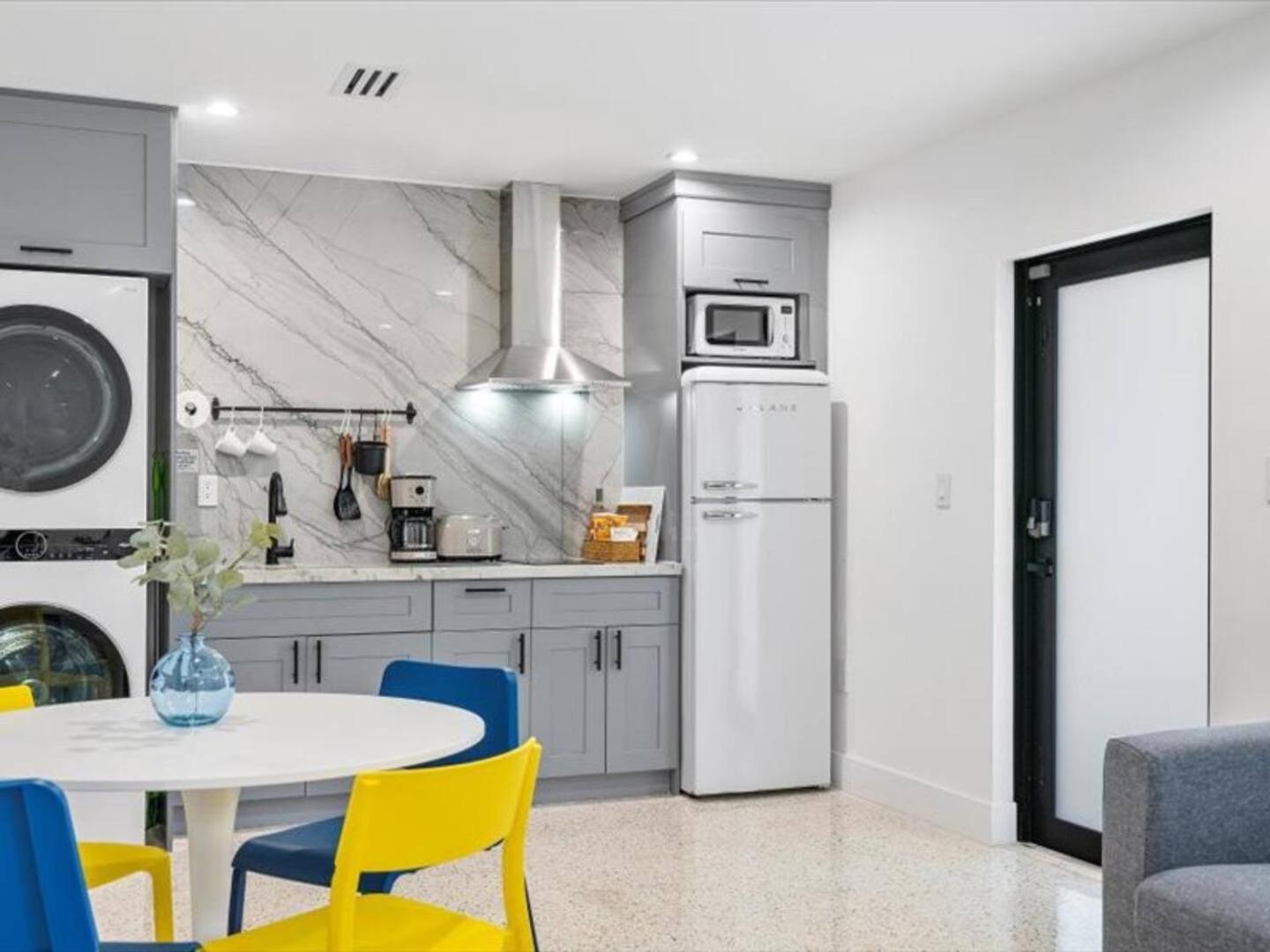 Apartamento Cozy Getaway Heated Pool & Sun Loungers